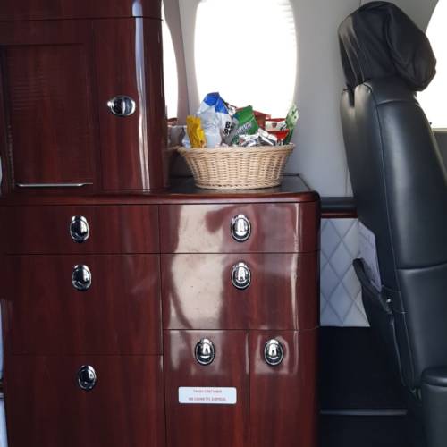 Citation CJ2 9AJET cabine 2
