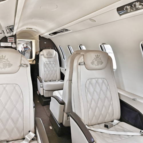 MKPartnair-Fleet-Privatejet-Bombardier-Learjet45xr-int2