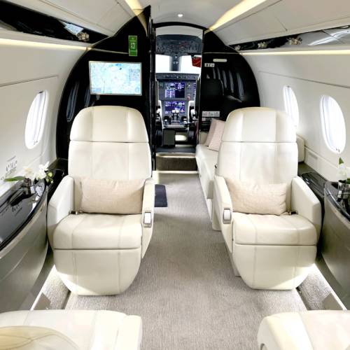 MK Partnair Fleet Private Jet Embraer LEgacy 450 Cabin Interior